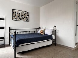 Las Mariposas Mini Suites