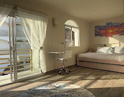 Las Mariposas Mini Suites