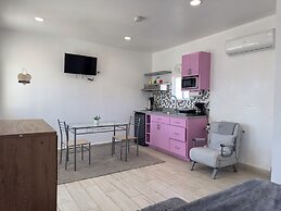 Las Mariposas Mini Suites