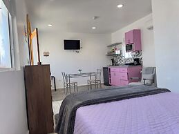 Las Mariposas Mini Suites
