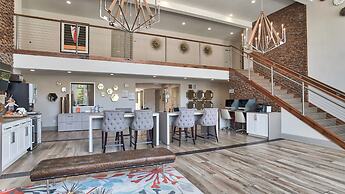 Landing at The Brookwood Apartments