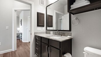 Mission Hill Apartments By Barsala