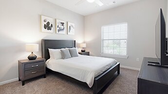 Mission Hill Apartments By Barsala