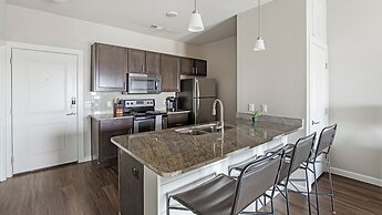 Mission Hill Apartments By Barsala