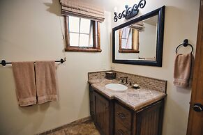 Circle Bar B Guest Ranch