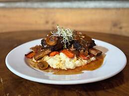 Circle Bar B Guest Ranch