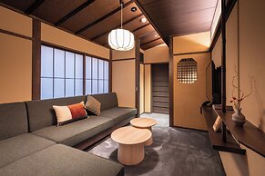 Nazuna Kyoto Higashi Honganji