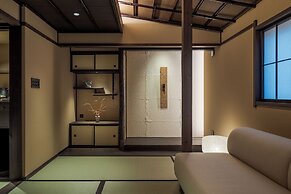 Nazuna Kyoto Higashi Honganji