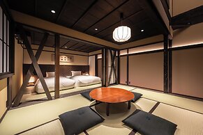 Nazuna Kyoto Higashi Honganji