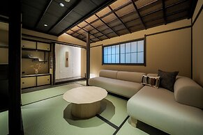 Nazuna Kyoto Higashi Honganji