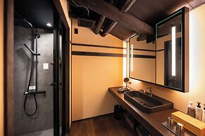 Nazuna Kyoto Higashi Honganji