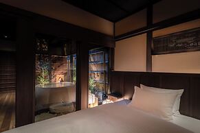 Nazuna Kyoto Higashi Honganji