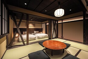 Nazuna Kyoto Higashi Honganji