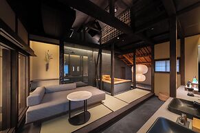 Nazuna Kyoto Higashi Honganji