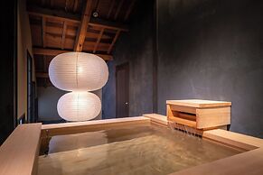 Nazuna Kyoto Higashi Honganji