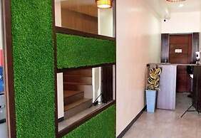 Pacific Palm Suites Davao powered by Cocotel