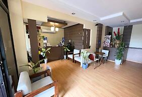 Pacific Palm Suites Davao powered by Cocotel