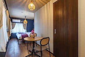 SHIMIZUYA Osaka Nishikujo ekimae