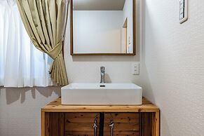 SHIMIZUYA Osaka Nishikujo ekimae