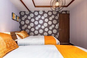 SHIMIZUYA Osaka Nishikujo ekimae