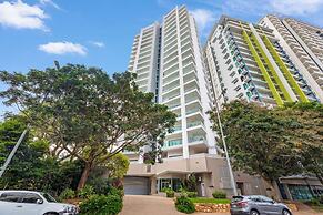 Skytower Wonder Oceanview Balcony - Pool - Office