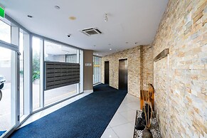 Skytower Wonder Oceanview Balcony - Pool - Office