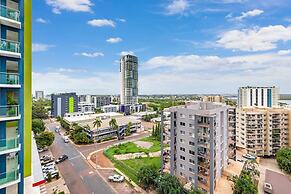 Skytower Wonder Oceanview Balcony - Pool - Office