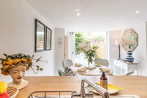 Clifford Chambers Cosy 2 Bedroom Cottage