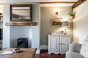 Clifford Chambers Cosy 2 Bedroom Cottage