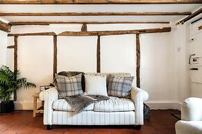 Clifford Chambers Cosy 2 Bedroom Cottage