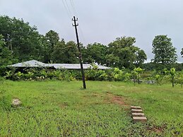 Room in Farmhouse - Dandeli Aura - Accommodation Only
