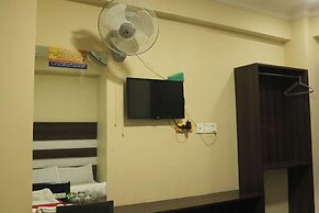 Pashupati Hotel