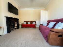 Brookley House Cromer Coast 5 Bed 8 Guests
