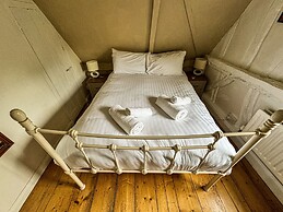 Secluded Harris Green Farm 1-8 Guests