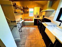 Secluded Harris Green Farm 1-8 Guests