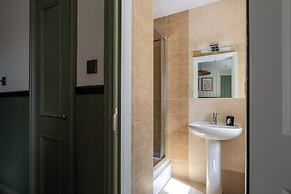 Round House Apartments