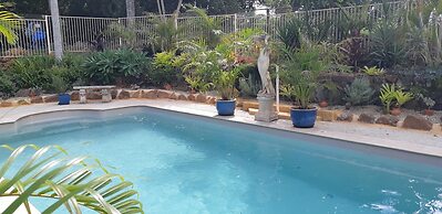 Mapleton Peaceful Provence BnB