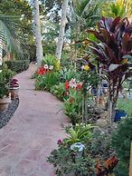 Mapleton Peaceful Provence BnB