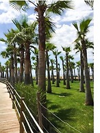 Luxury 3BR 7 pools Beach 200 m