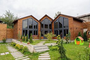 Taniqinn Dilijan Cottages