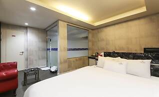 Songjeong V Hotel