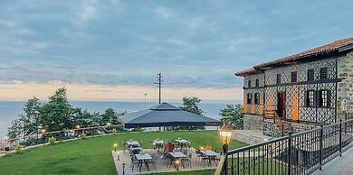 Kastel Konak Hotel