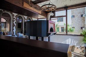 MONASTERY Apart Complex