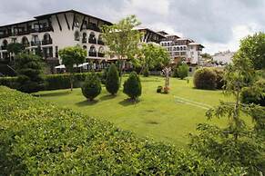 MONASTERY Apart Complex