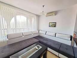 MONASTERY Apart Complex