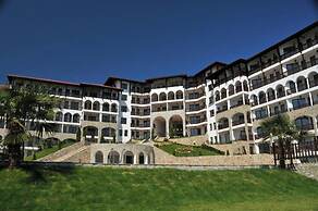 MONASTERY Apart Complex