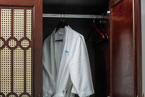 Serene Central hotel