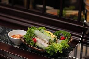 Serene Central hotel