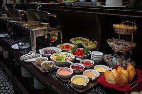 Serene Central hotel