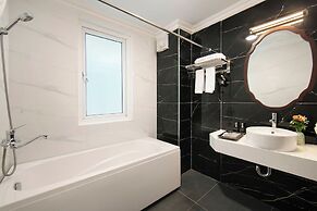 Serene Central hotel